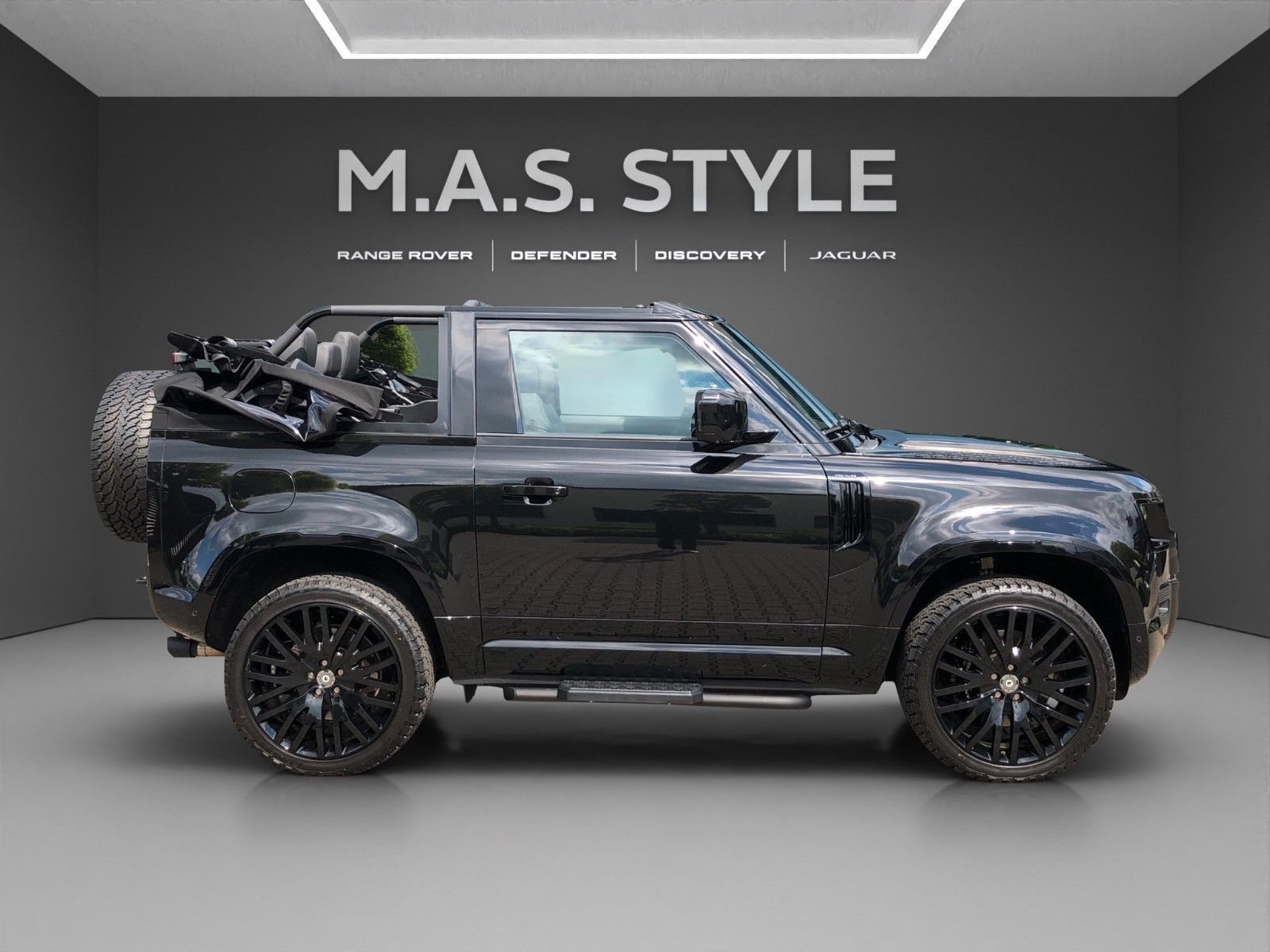 Fahrzeugabbildung Land Rover Defender 90 V8 Cabrio Einzelstück m. TÜV