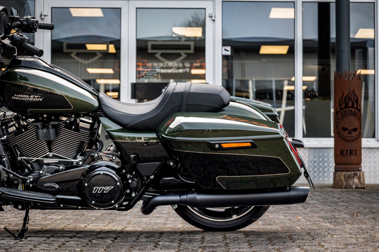 Fahrzeugabbildung Harley-Davidson Street Glide FLHX MY26 117 CUI