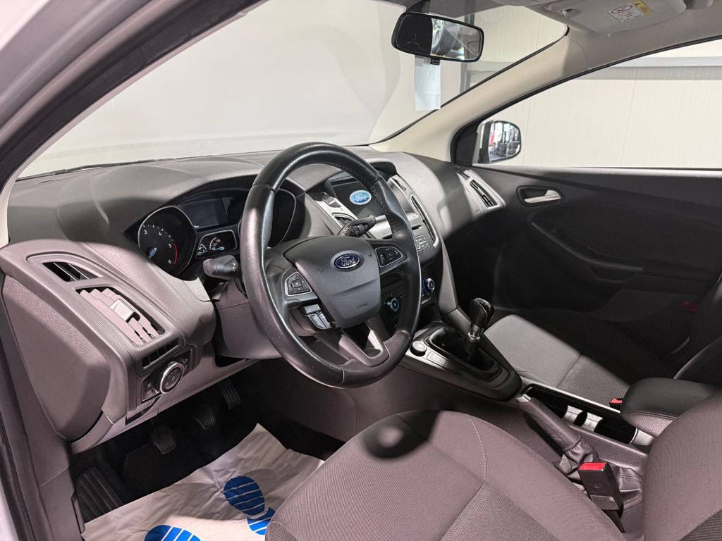 Ford Focus - Bild 12