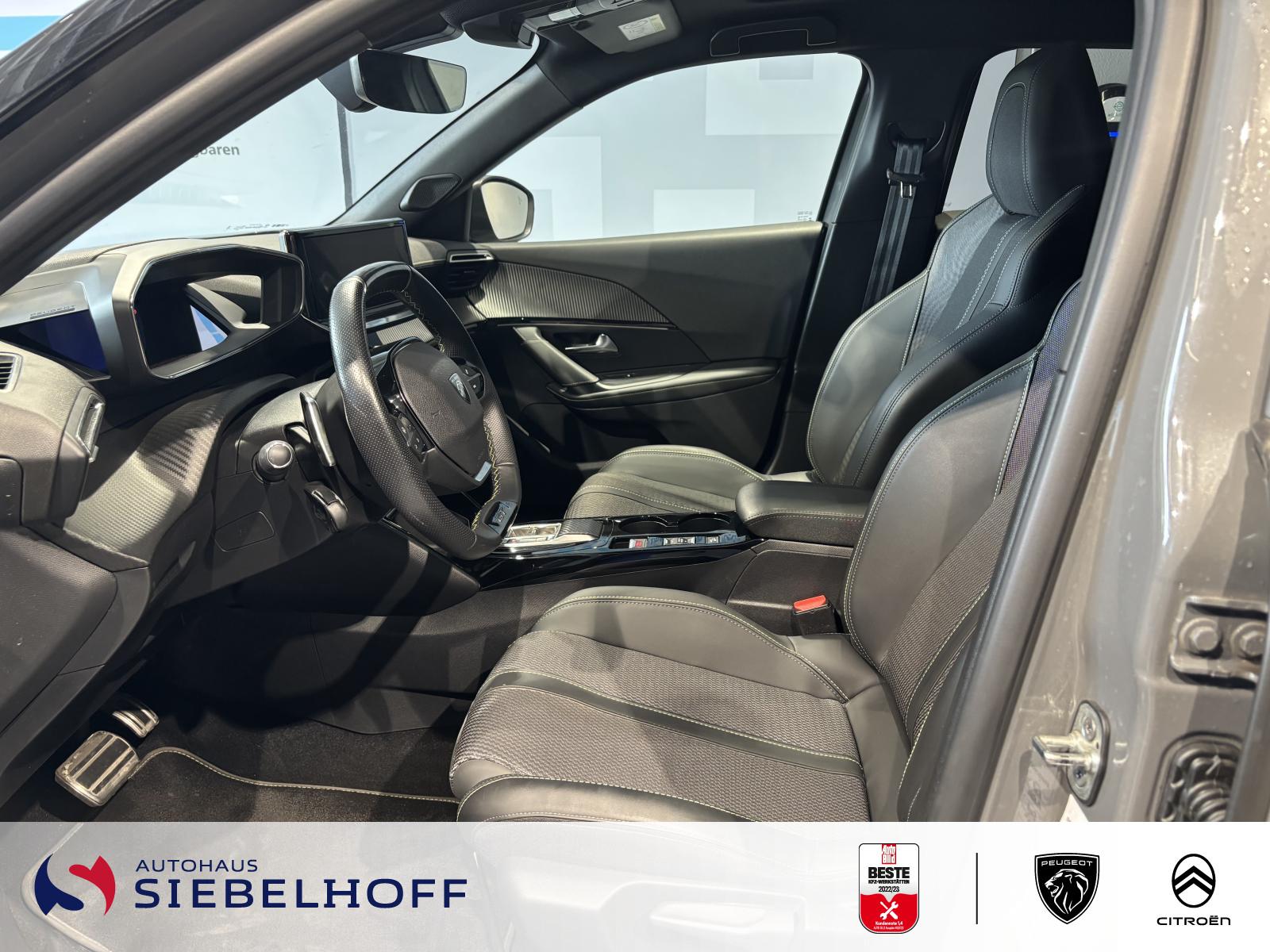 Peugeot 2008 GT PureTech 130 EAT8