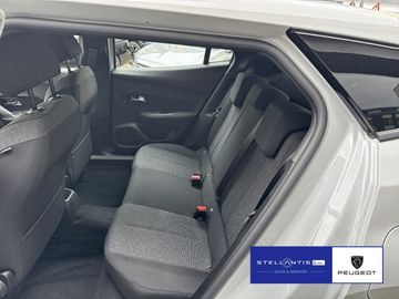 Peugeot 2008 - 10