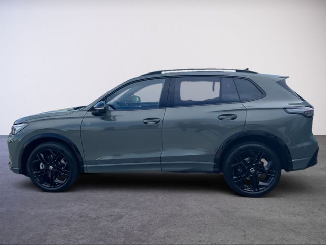 Tiguan 2.0 TDI 4M DSG R-LINE BLACKSTYLE AHK+KAM+