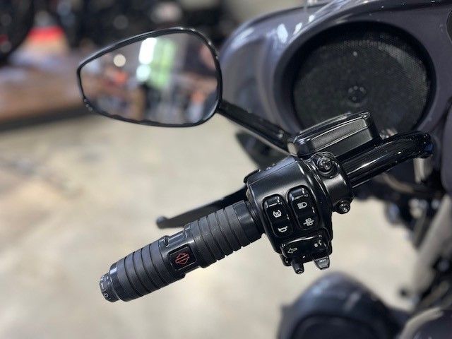 Fahrzeugabbildung Harley-Davidson FLHTKSE Ultra Limited CVO 117cui
