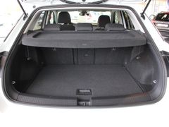 Fahrzeugabbildung Volkswagen T-Roc Life,Top-Ausstattung,Top-Zustand