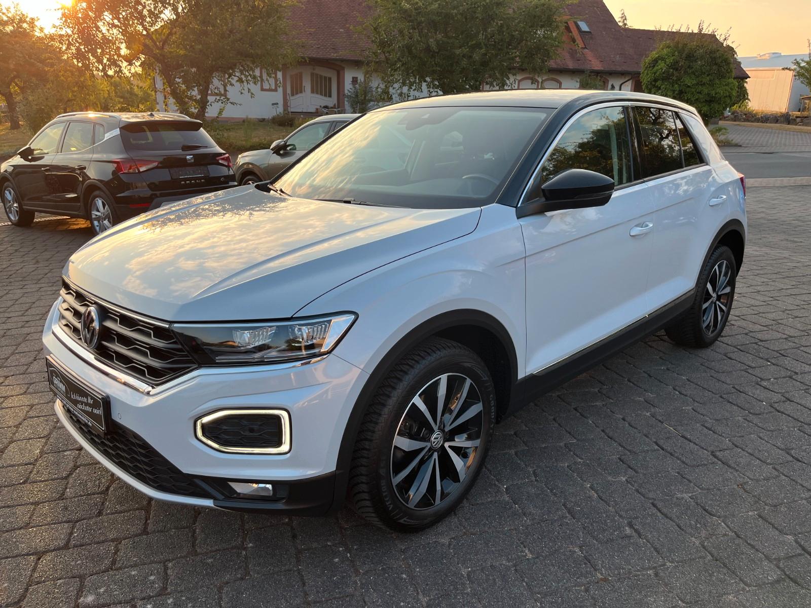 Volkswagen T-Roc Style/1.0 TSI/LED/Navi/PDC/Allwetter/Alu
