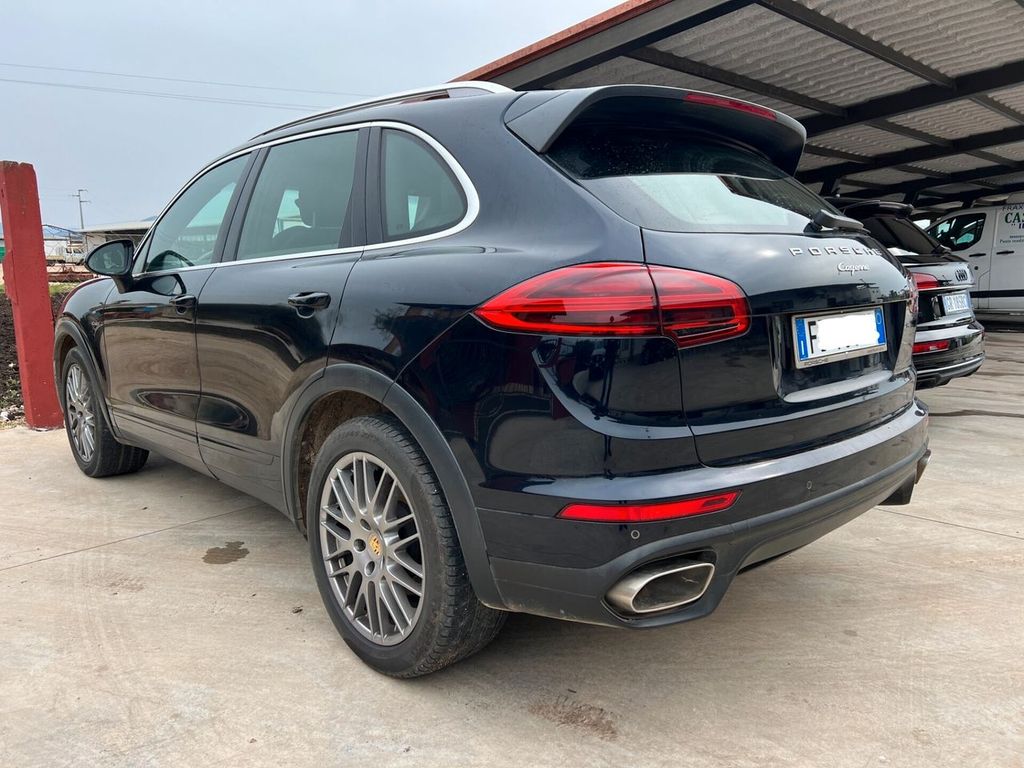 Image of Porsche Cayenne