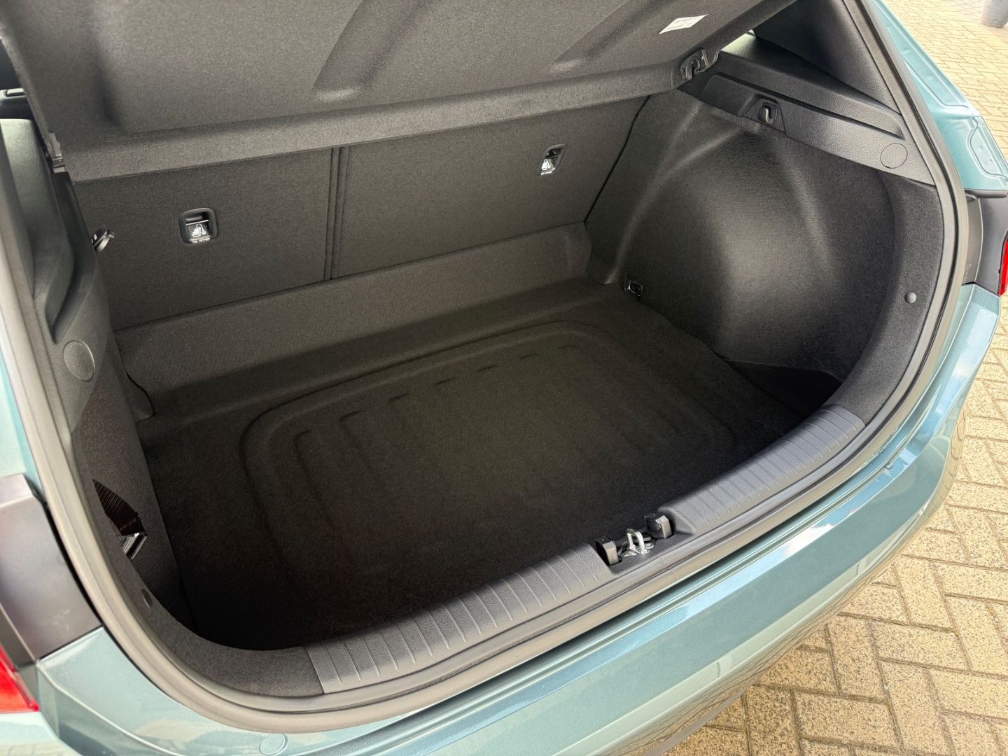 KIA Ceed 1.5 Mild-Hybrid EU6e 1,5 T-GDI LX Plus SPEC - Image 23