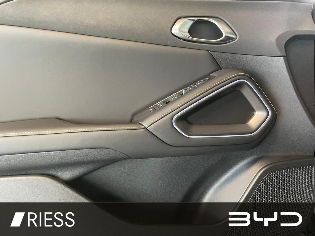 BYD ATTO 2