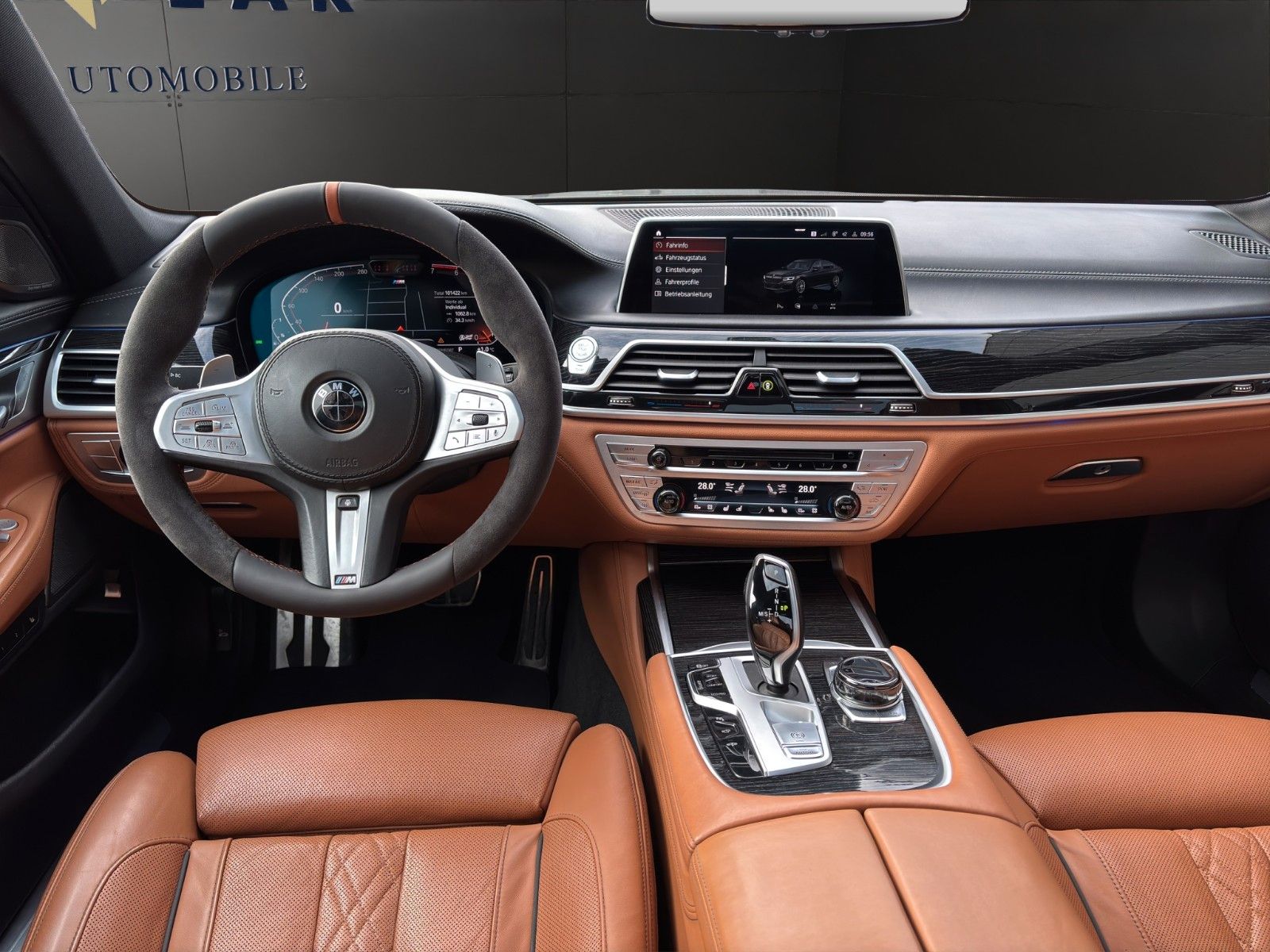 Fahrzeugabbildung BMW 750Li xDrive HUD/Skylounge/H&K/Massage/Luftf.