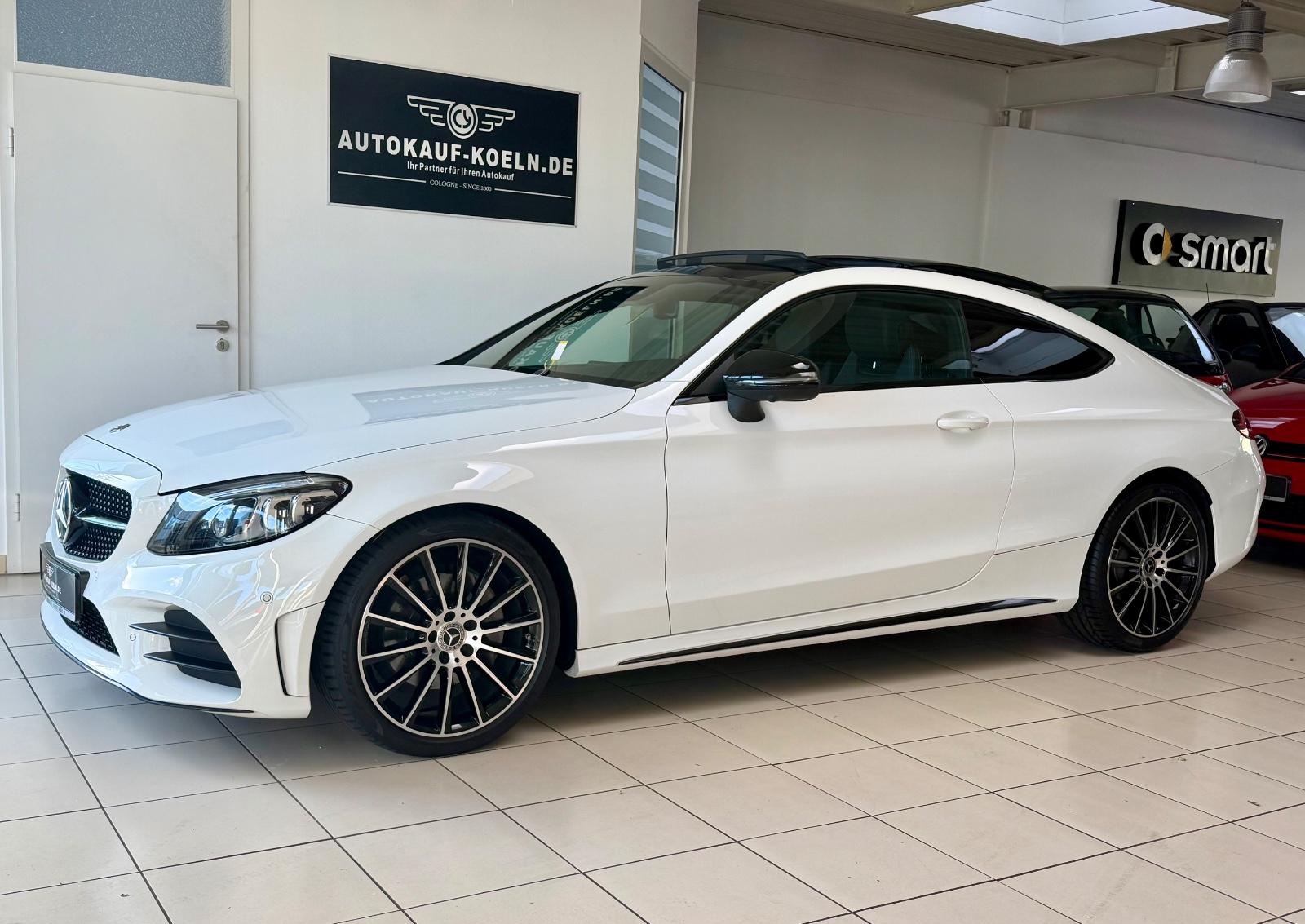 Mercedes-Benz C 200 Coupe AMG Line Sport/MildHybr/Leder/Pano