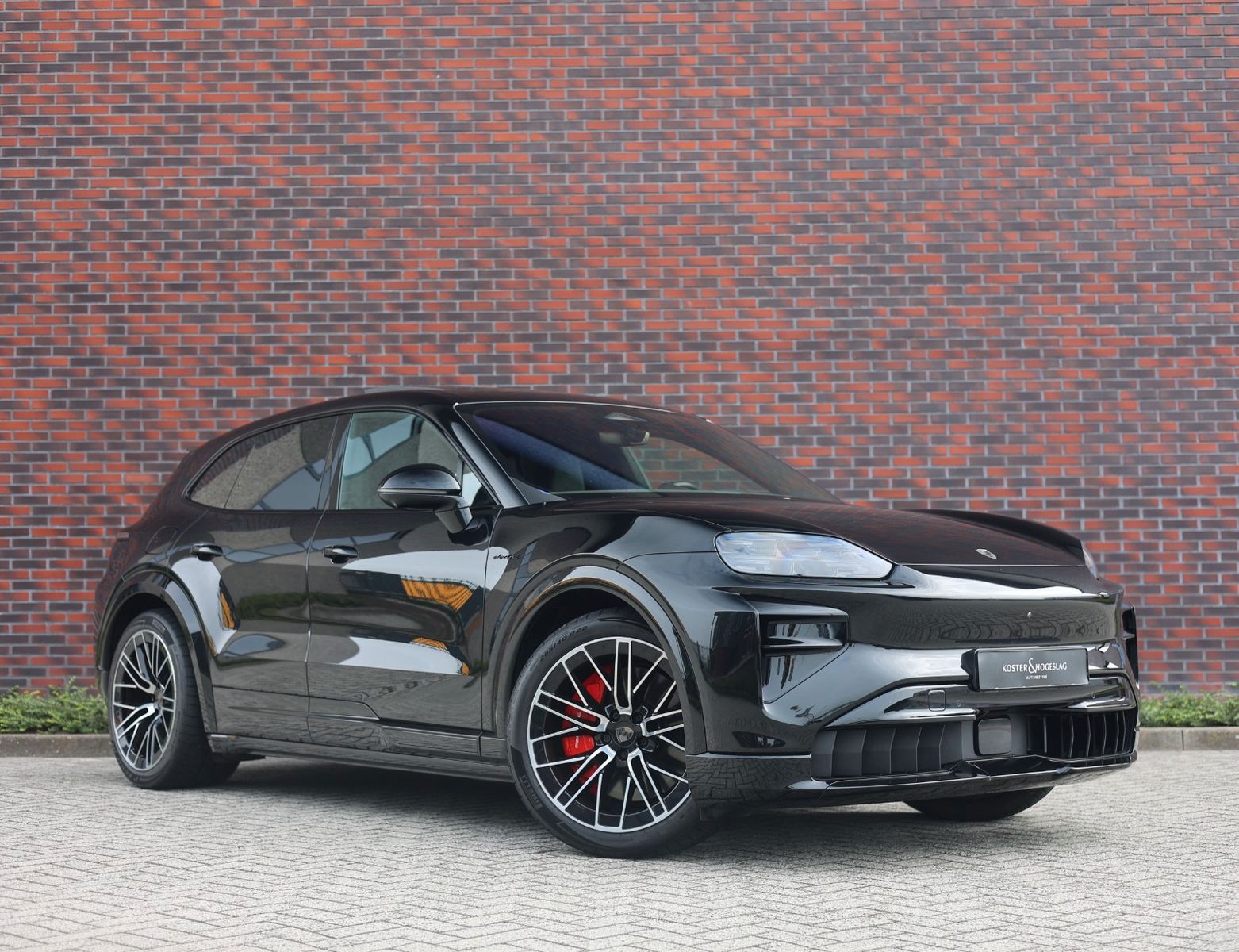 Porsche Cayenne Electric Turbo