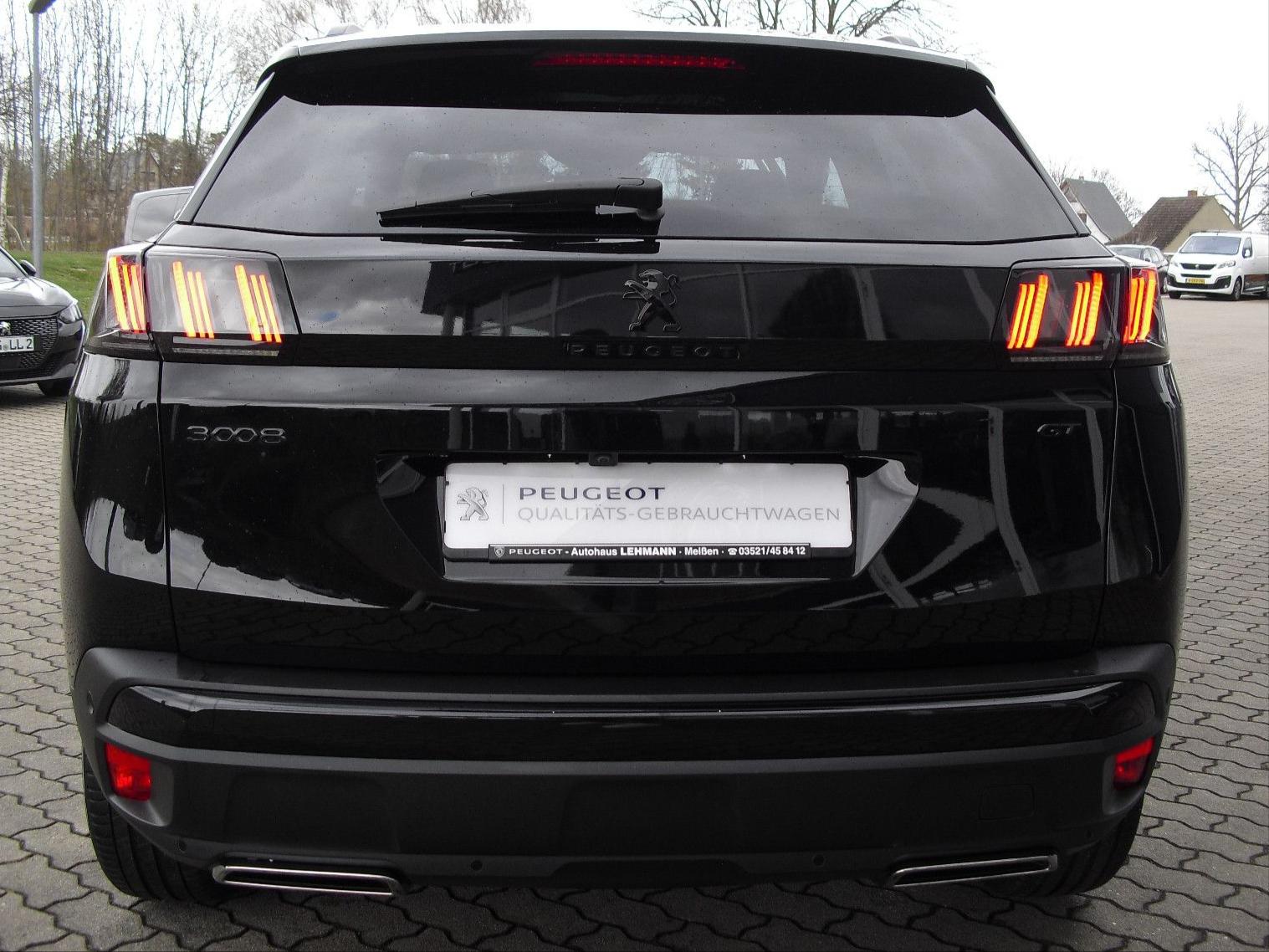 Peugeot 3008 PureTech 130 EAT8 GT*Panodach*FullBlack*