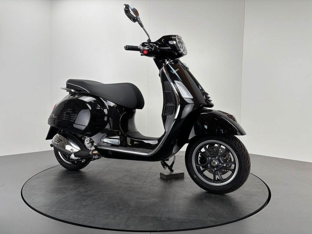 Fahrzeugabbildung Vespa GTS 310 FL SUPER *NEUFAHRZEUG + GARANTIE*