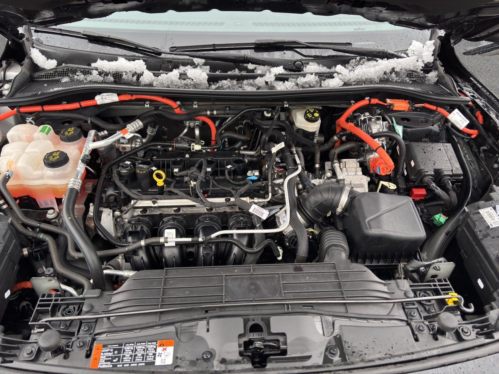 Fahrzeugabbildung Ford Kuga 2.5l PHEV Plug-In Hybrid Cool & Connect