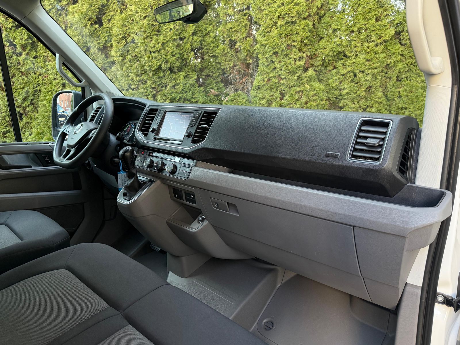 Fahrzeugabbildung Volkswagen e-Crafter Kasten35 L3H3 LED+NAV+SHZ+KAM+CARP+DAB