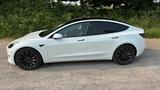 Tesla Model 3 Performance  09/22  34.550 km - Tesla Model 3 in Krefeld