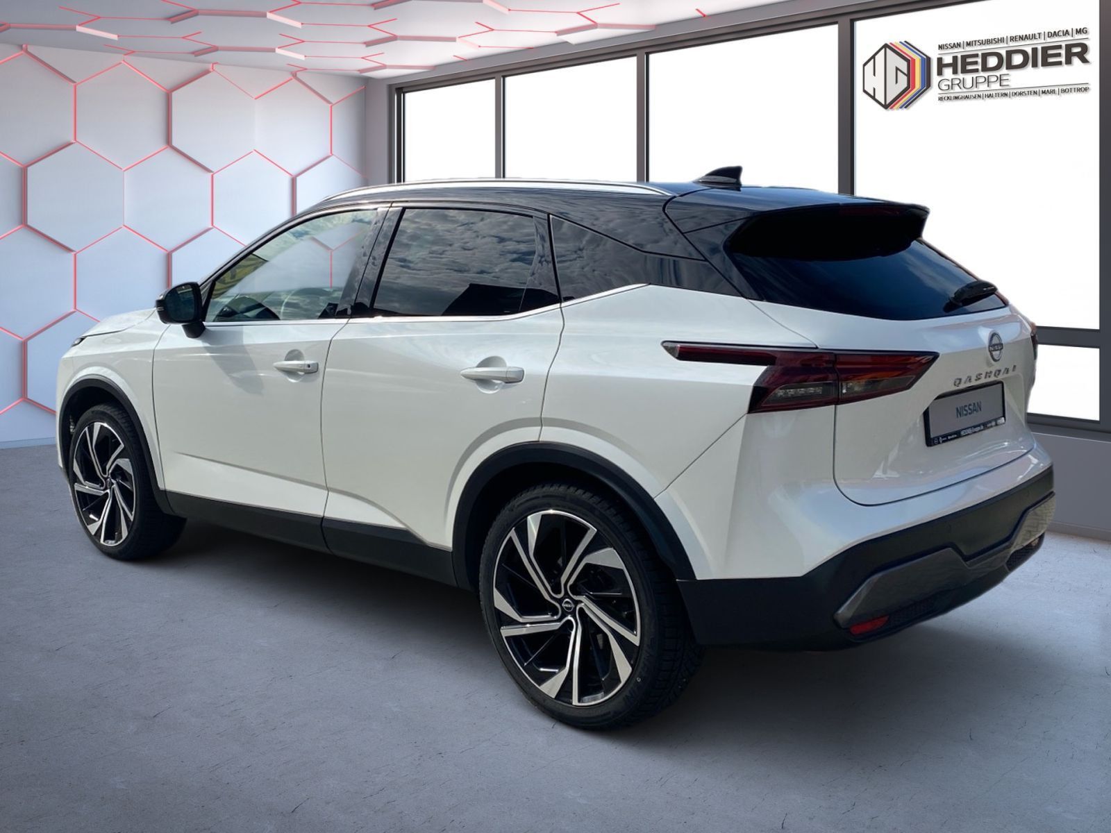 Fahrzeugabbildung Nissan Qashqai 1.3 DIG-T Automatik Tekna+ *Bose*Massage