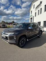 Mitsubishi L200 Intro Edition Doppelkabine 4WD - Mitsubishi L200: Automatik