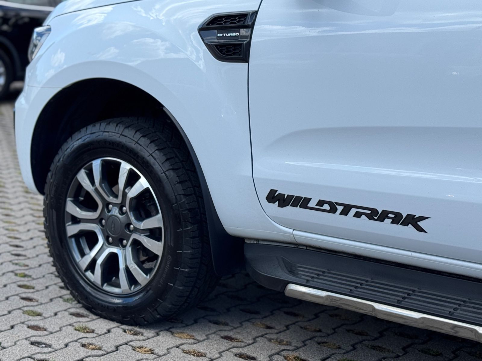 Ford Ranger Wildtrak Extrakabine 4x4 foto 22
