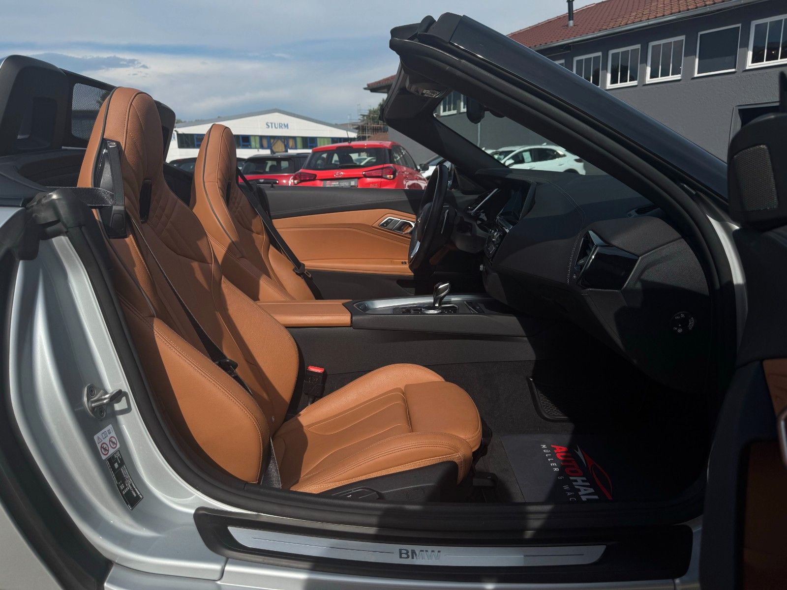Fahrzeugabbildung BMW Z4 sDrive 20i Sport Line Tempo HiFi LCP LHZ SHZ