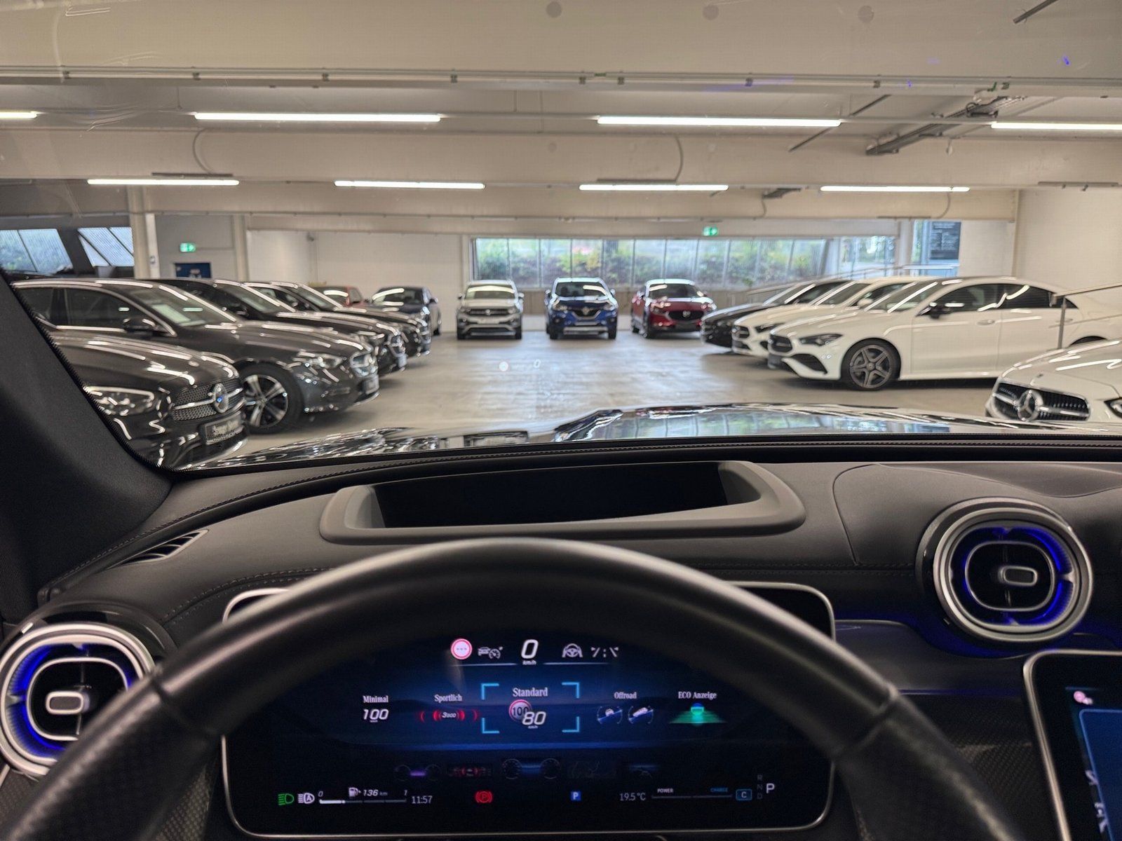 Fahrzeugabbildung Mercedes-Benz GLC 300 d 4M AMG*Pano*HUD*Burmester*Distron*360*