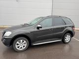 Mercedes-Benz ML 300 ML ML 300 CDI BlueEfficiency 4Matic - gebrauchte Mercedes-Benz ML 300 aus dem Jahr 2010