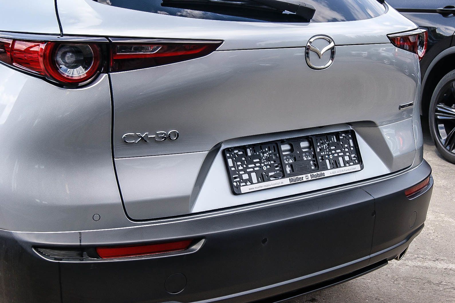 Fahrzeugabbildung Mazda CX-30 2.0 SKYACTIV-G M Hybrid DESIGN HEADUP LED