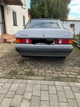 Mercedes-Benz Mercedes E190 Oldtimer - Mercedes-Benz 190 in Frankfurt (Main)