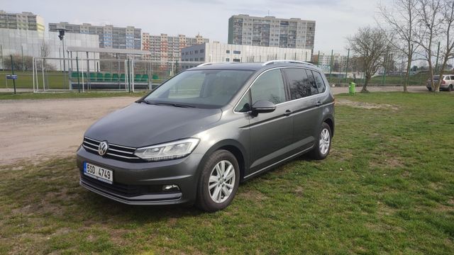 Volkswagen Touran Highline 2.0 TDI DSG BMT 1.Besitz