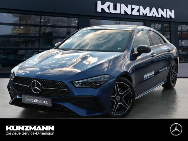 Mercedes-Benz CLA 200 d Coupé AMG Night Panorama Distronic 360