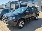 Dacia Duster II Comfort/LPG/Eu6/1.Ha/AHK/TÜV 08.27/ZV/ - Dacia Duster mit LPG-Antrieb: Geländewagen, 1.6