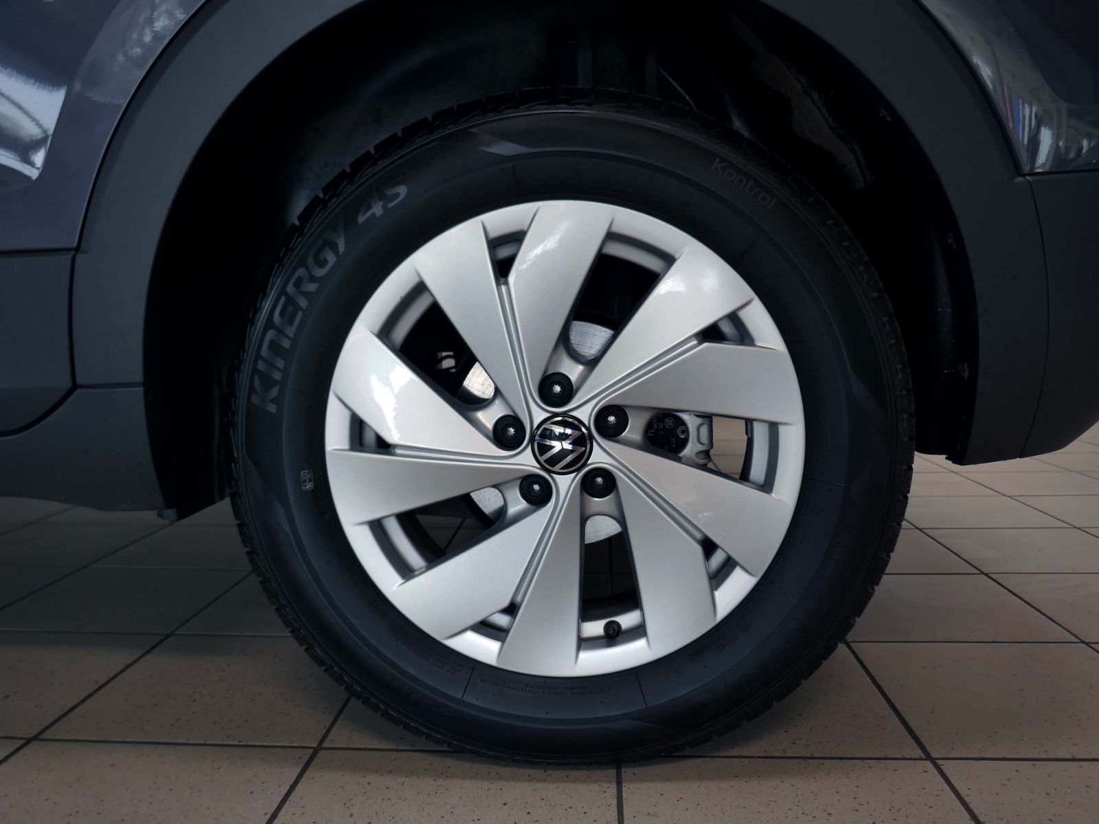 Fahrzeugabbildung Volkswagen T-Cross Life 1.0 TSI DSG | LED RFK ACC Navi DAB+