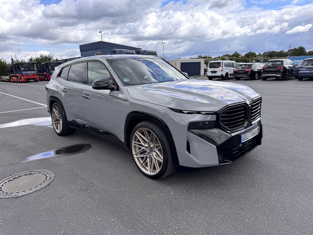2024 BMW XM