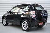 Suzuki Grand Vitara 1.6 Black and White+AHK+1.Hand - scheckheftgepflegte Suzuki Grand Vitara