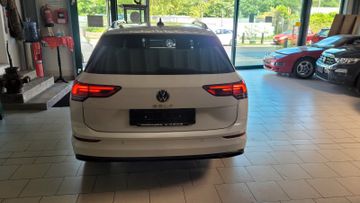 Volkswagen Golf - 5