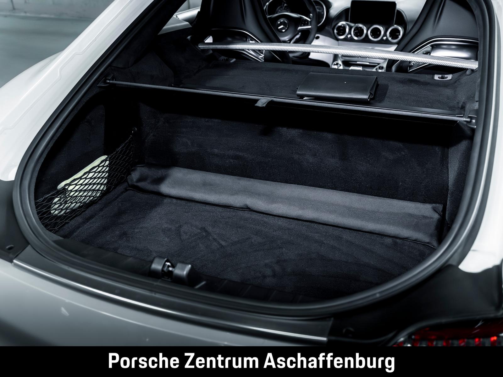 Mercedes-Benz AMG GT S Night Paket Performance Sitze
