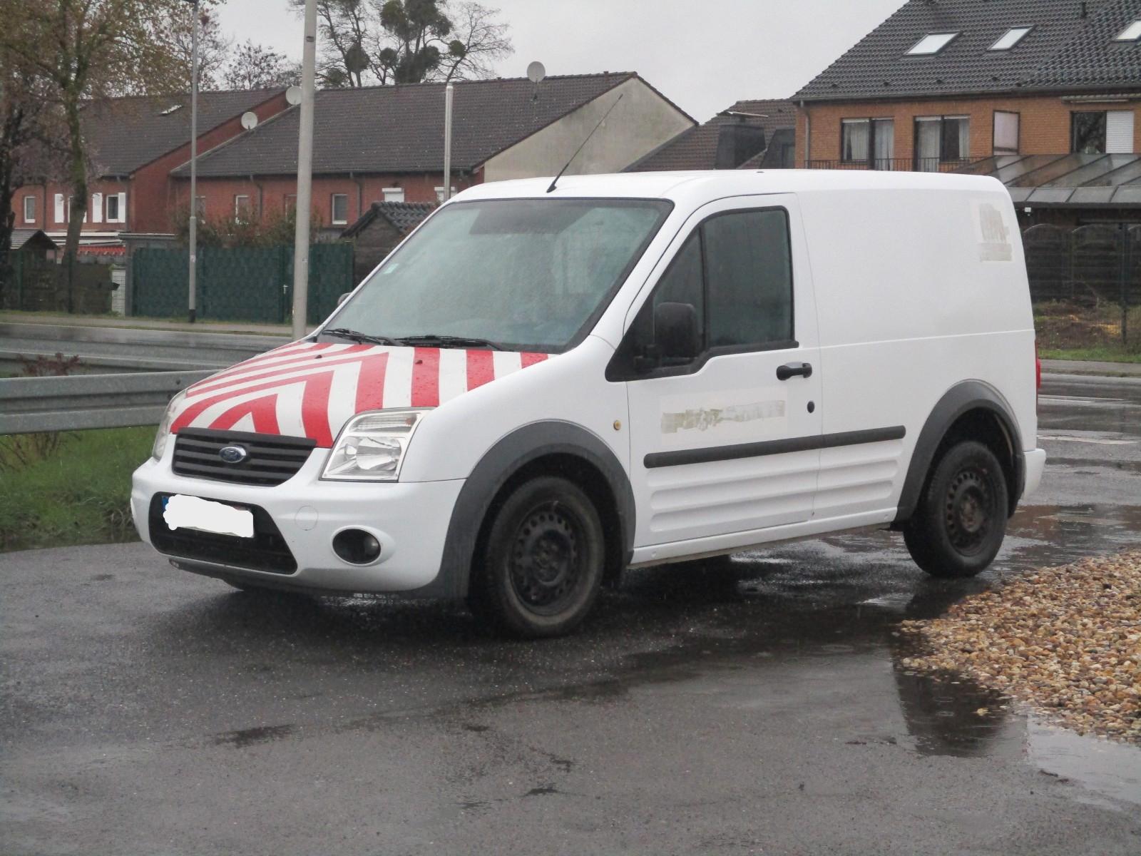 Ford Transit Connect 1.8TDCI Trend KLIMA*NAVI*TÜV NEU