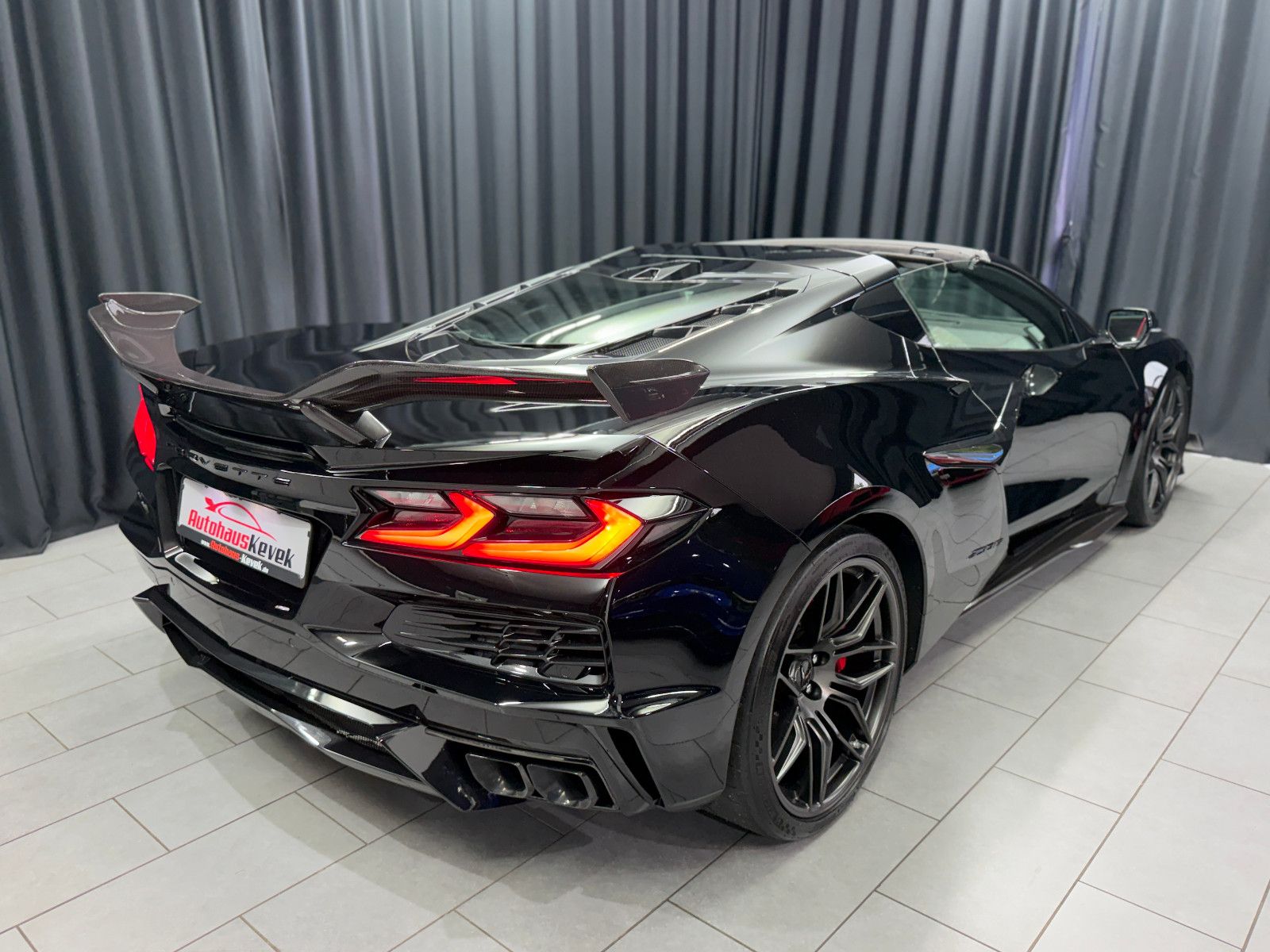 Fahrzeugabbildung Corvette Z06 C8 Z7 PAKET|TARGA|KERAMIK|CARBON|LIFT|3LZ