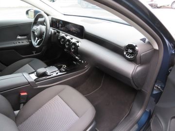 Mercedes A 180 - 3