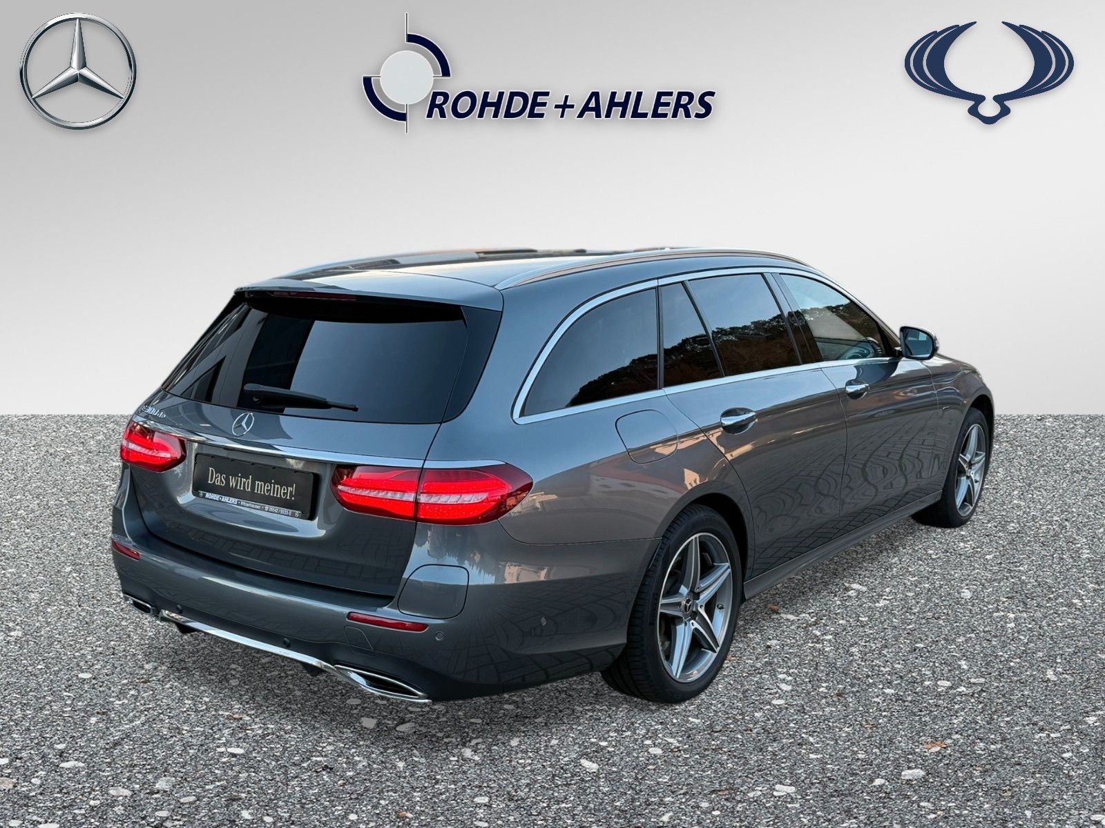 Fahrzeugabbildung Mercedes-Benz E 300 de T AMG+DISTRONIC+LENKASSI+360°+AHK+AMBIE