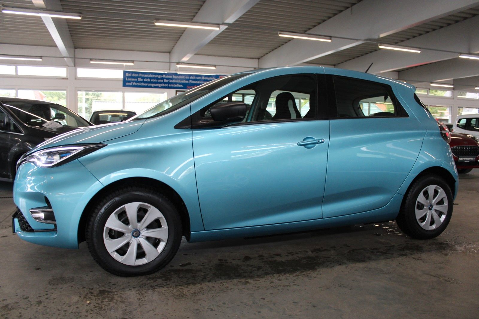 Fahrzeugabbildung Renault ZOE Life R110/Z.E. 40 Kaufbatterie 5-T LED KLIMA