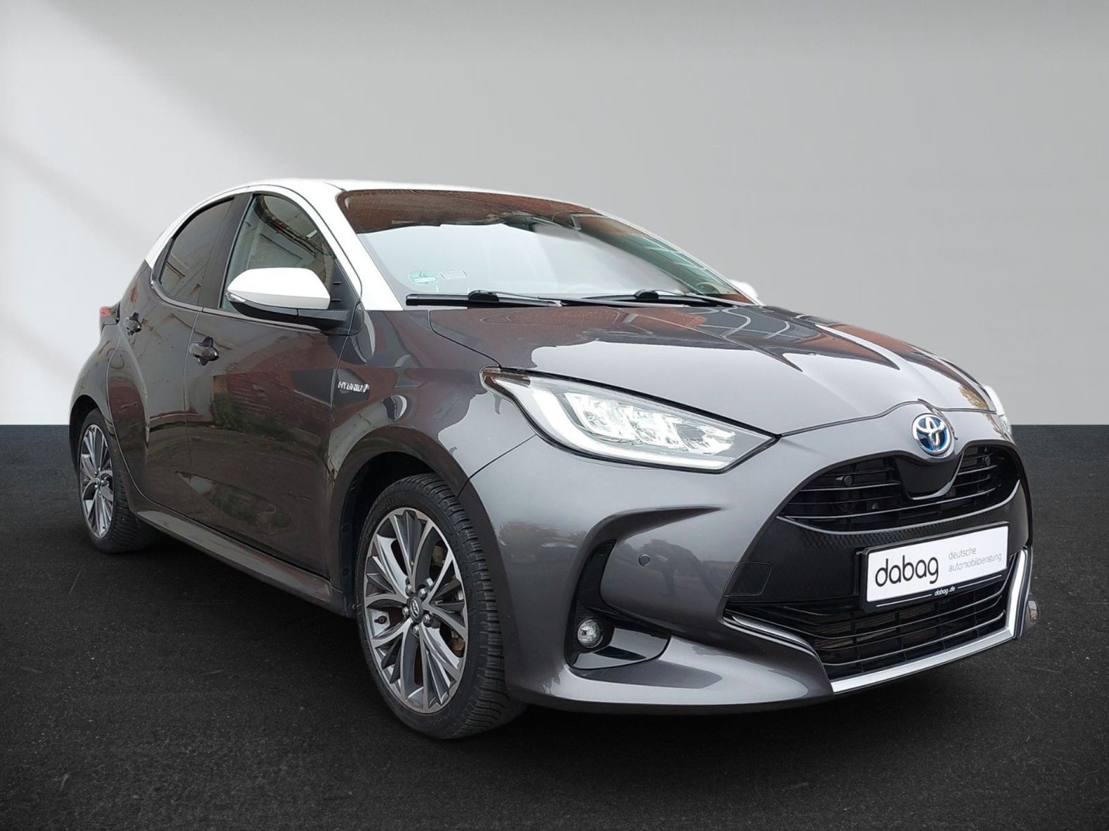 Toyota Hybrid 1. Hand LED SHZ KAM Allwetter JBL Sound imagem 2