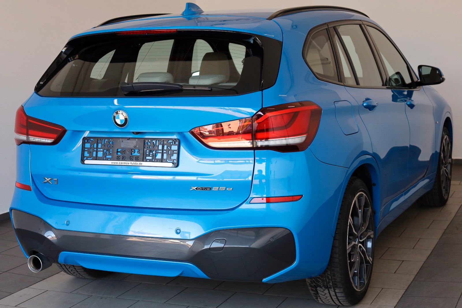Fahrzeugabbildung BMW X1 xDrive 25e M Sport, Leder,Navi,ACC,HUD,Kamera
