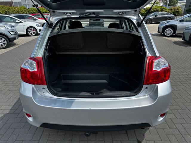 Toyota Auris  Hybrid Executive