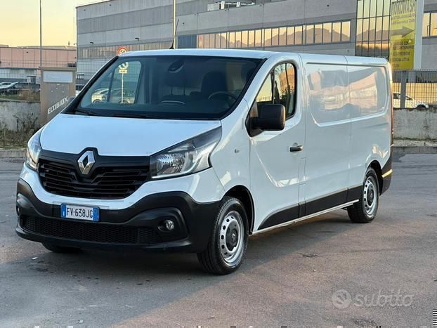 Autres RENAULT TRAFIC CON OFFICINA MOBILE ANNO 11/2019 