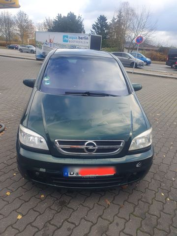 Opel Zafira-A im Guten Zustand 4000 VB