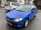 Peugeot 206 1.6  AUTOMATIK * 1.HAND *NUR 58.000KM* - Peugeot aus 2001