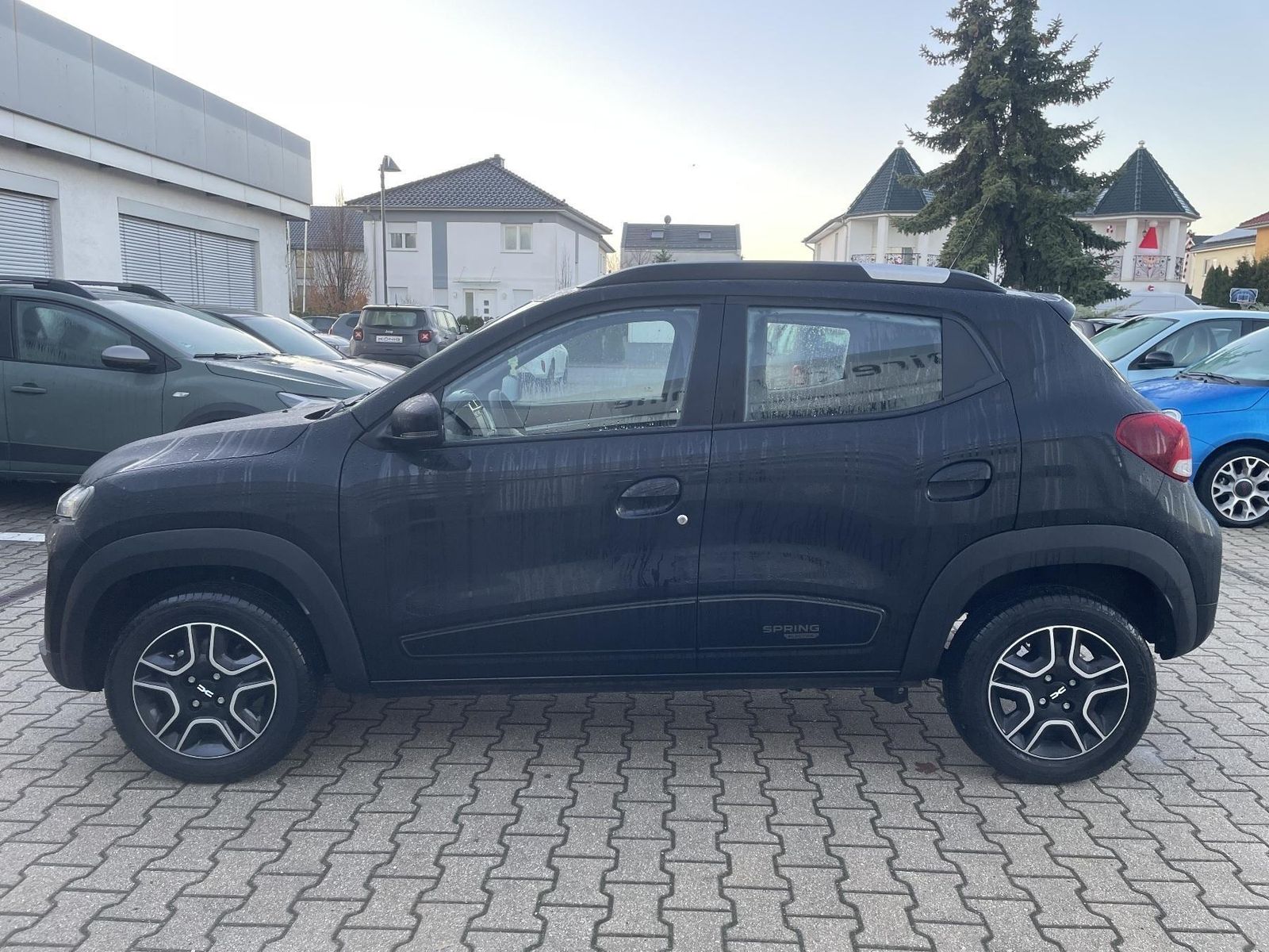 Dacia Spring - Bild 3