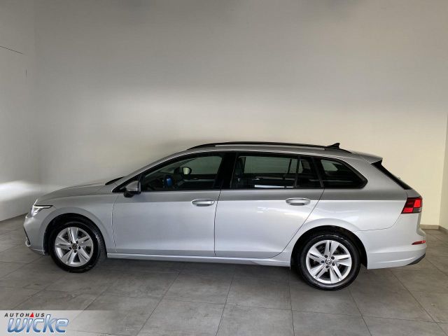 Golf VIII Variant 2.0 TDI Life NAVI KLIMA PDC LE