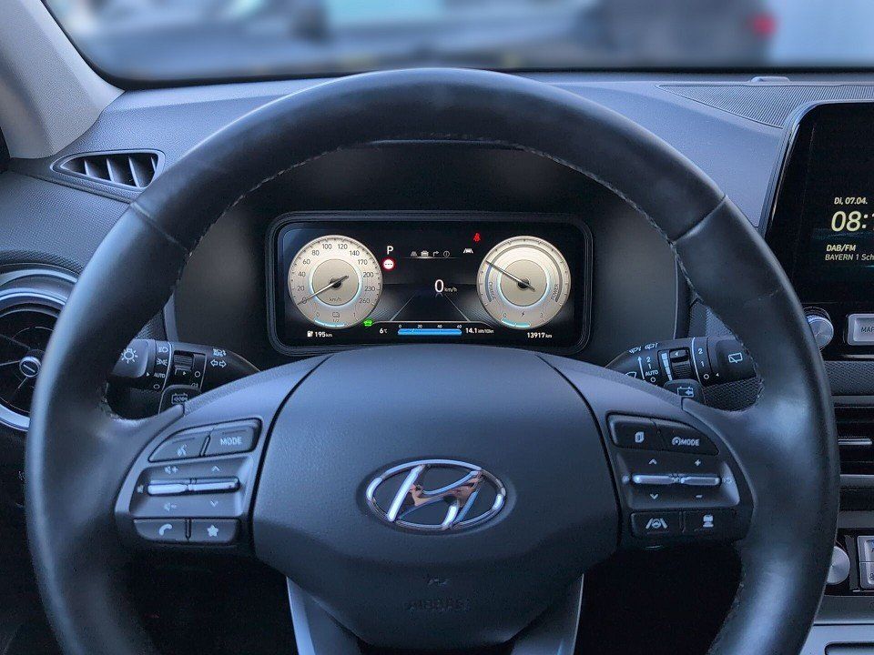 Fahrzeugabbildung Hyundai KONA EV 39kWh TREND GARANTIE-01/2031 SOH97% NAV+